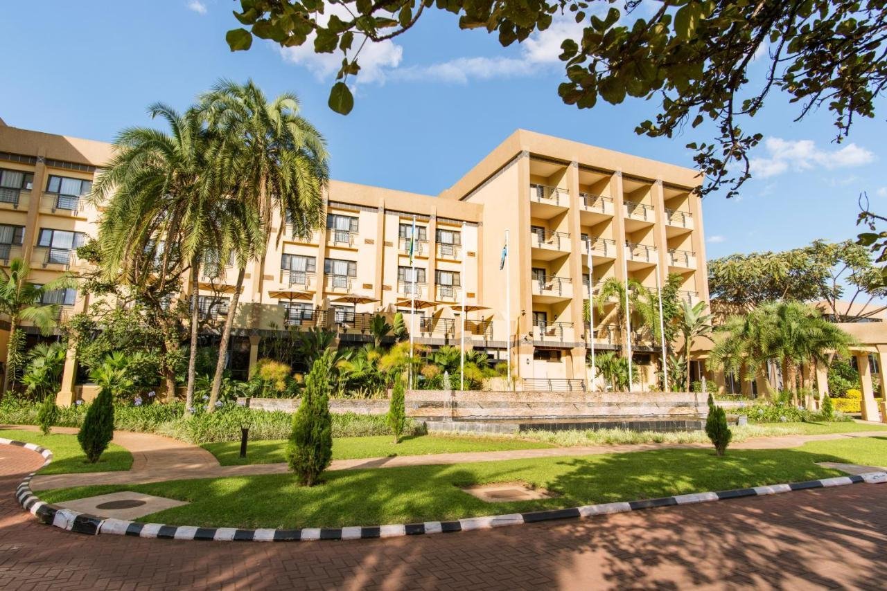 Serena hotel